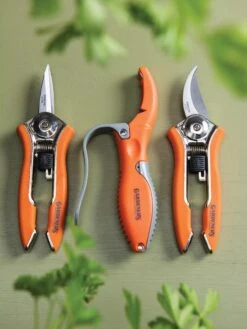 Gardener's Pocket Tool Set 7 Gardener's Pocket Tool Set -Outdoor Garden Care 8595268 9487 tif