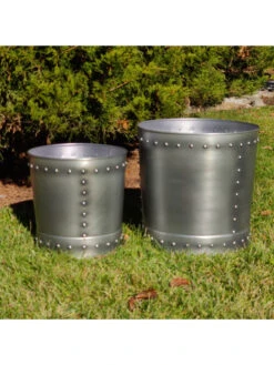 Riveted Planters, Set Of 2 -Outdoor Garden Care 8610081 06v