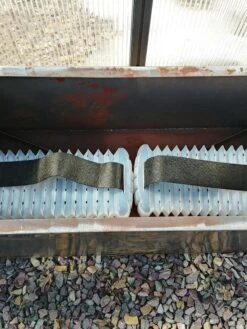 Adjustable Self-Watering Insert For Pots And Planters 22 Adjustable Self-Watering Insert For Pots And Planters -Outdoor Garden Care 8610250 7001 tif